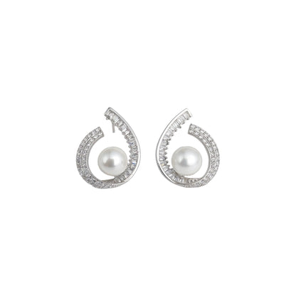 Pearl Half Earrings