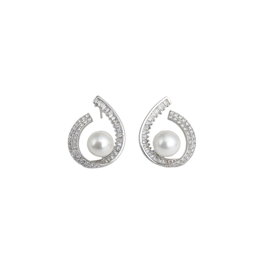 Pearl Half Earrings