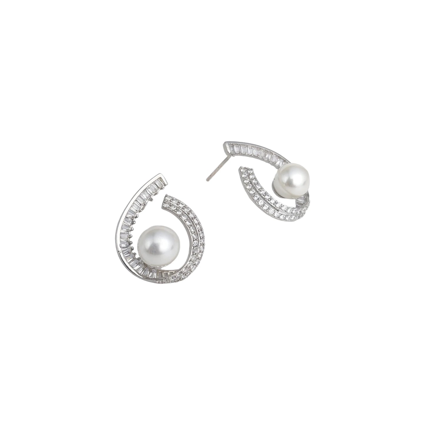 Pearl Half Earrings