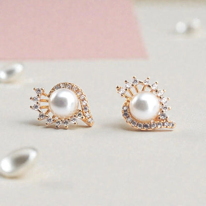 Pearl Eye Earrings