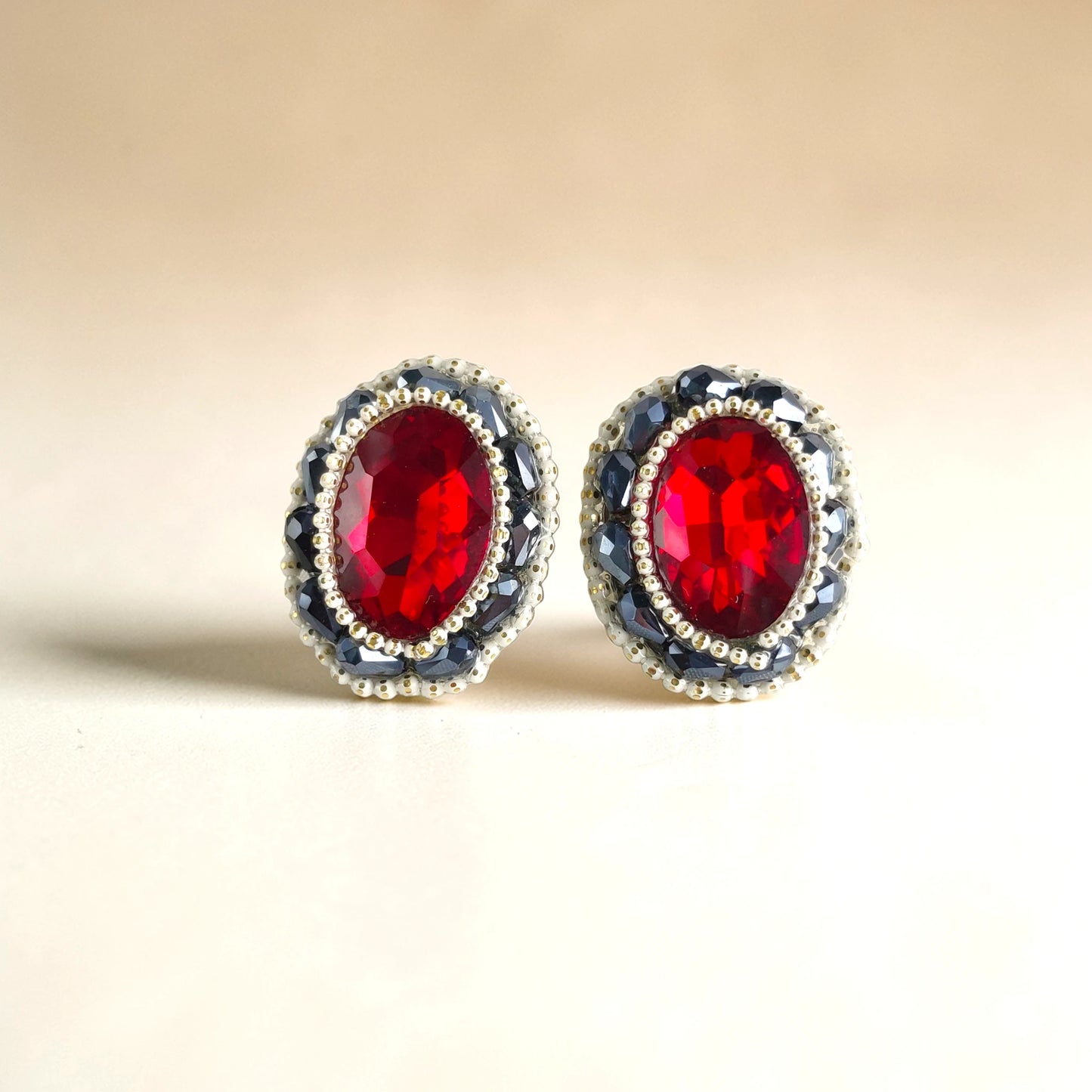 Ruby Noir Oval Studs