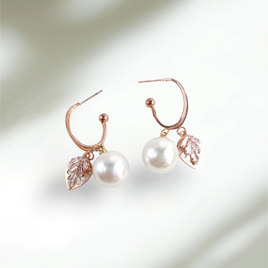 Leafy Pearl Rose Gold Earrings