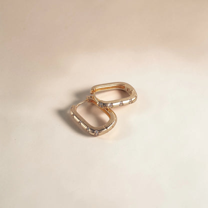 Curve Rec Hoop Earrings